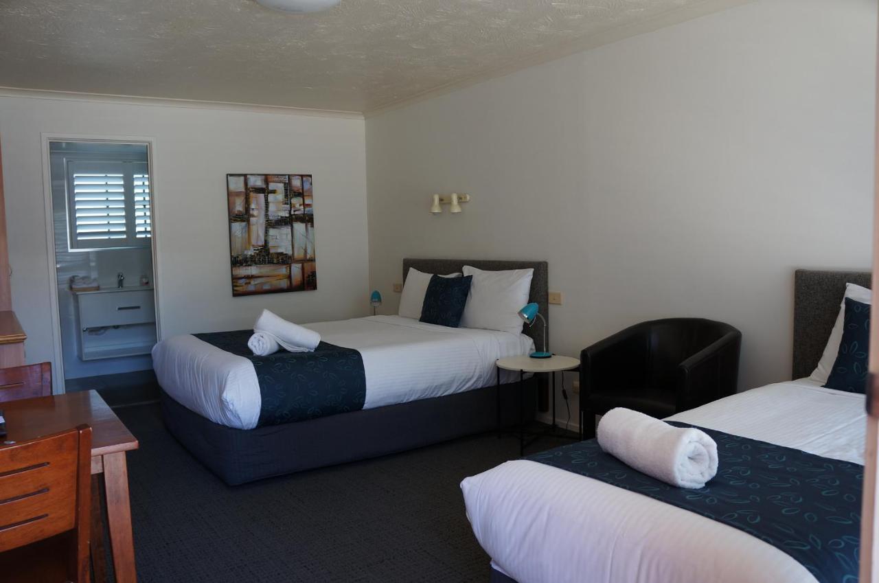 Waves Motel And Apartments Warrnambool Exterior photo