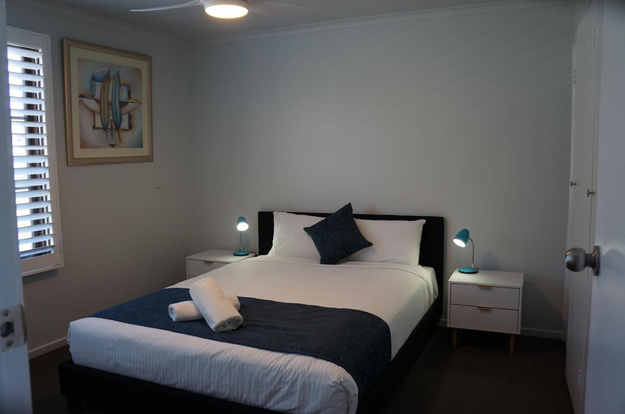 Waves Motel And Apartments Warrnambool Exterior photo